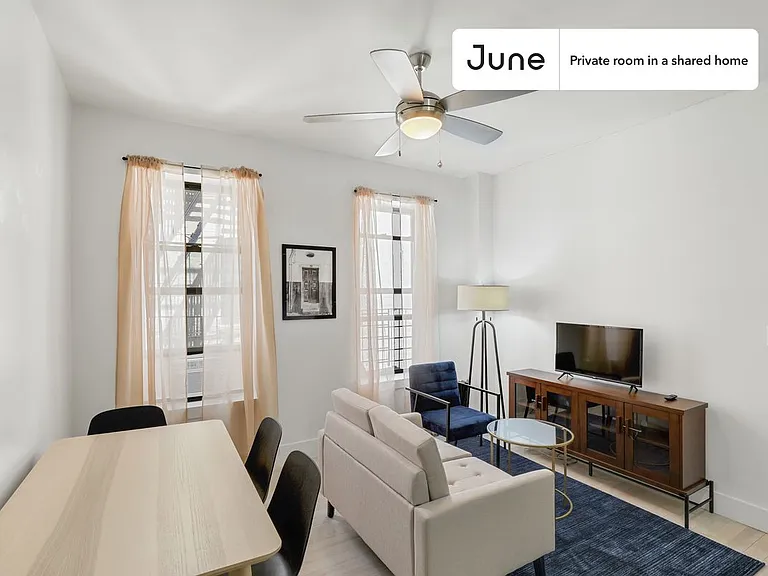 301 Saint Nicholas Ave #D — Photo 5