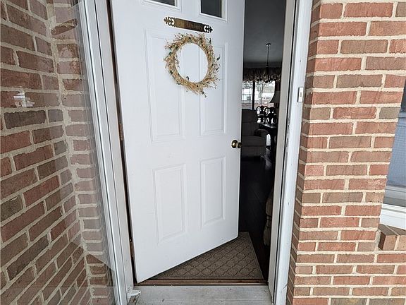2nd image of 12 Parkdale Dr