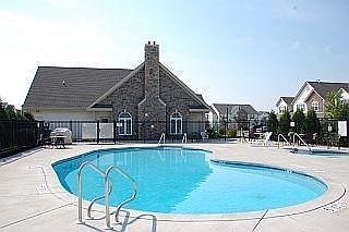 2nd image of 1035 Hastings Ct #102