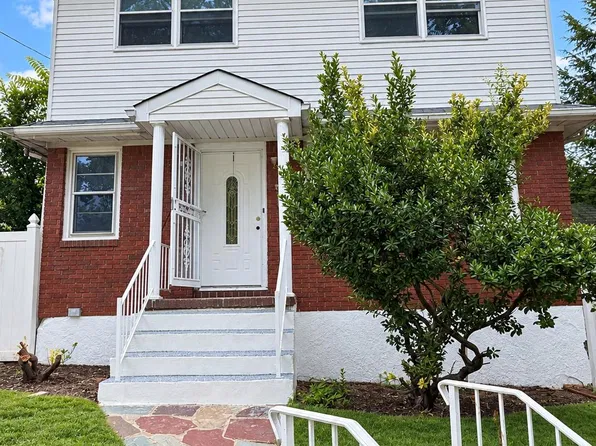 430 Bard Ave, Staten Island, NY 10310