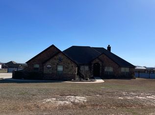 135 Remington Park Dr, Springtown, TX 76082