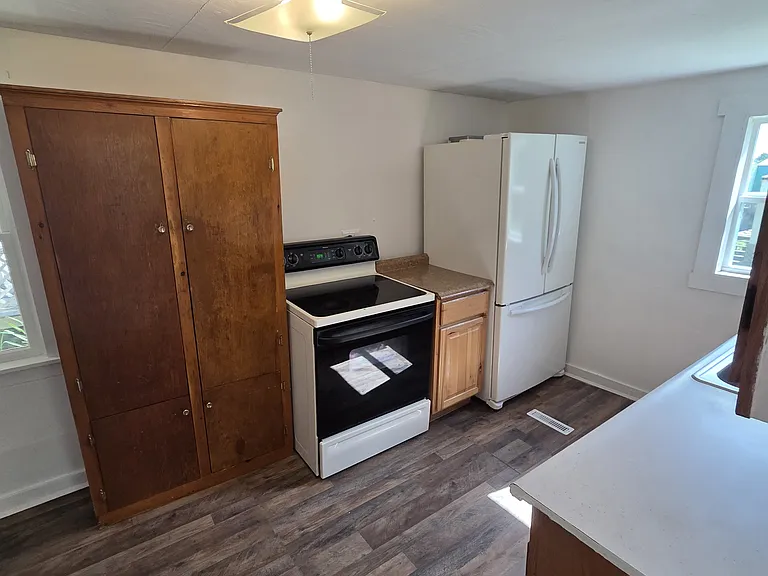 16 Swan Ln #A — Photo 7