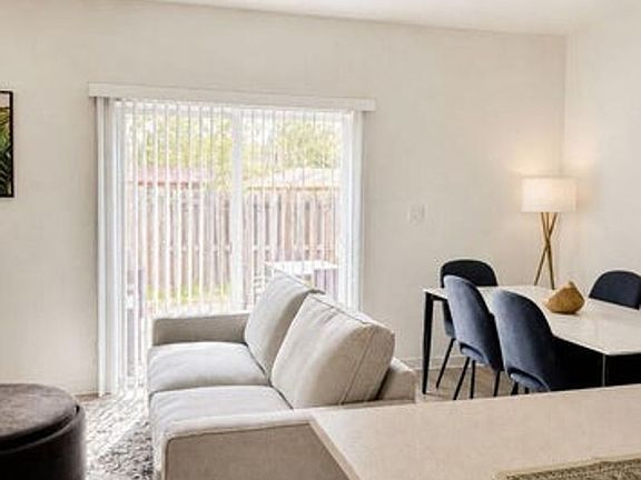 3rd image of 170 NE 158th St #11