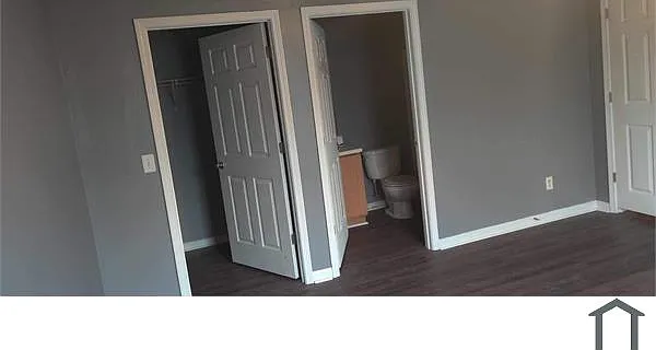 4202 Fairington Ridge Cir #4202 — Photo 10