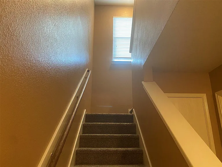 18206 Coreland Ln — Photo 5