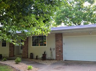 3177 S Ferguson Ave, Springfield, MO 65807