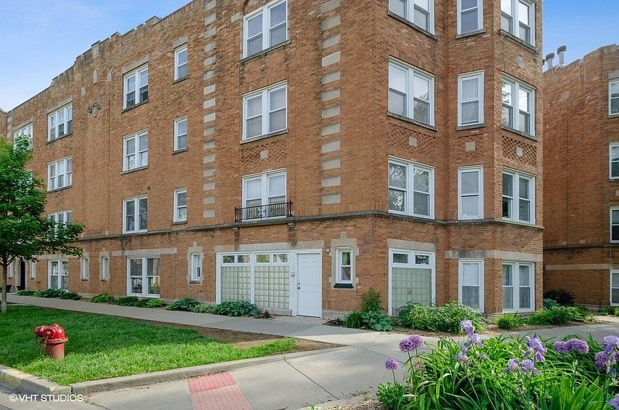 1st image of 4672 N Manor Ave APT 2