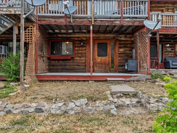 200 S E Ave APT 111, New Castle, CO 81647