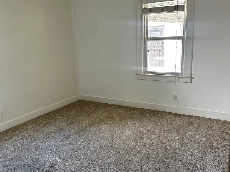 2653 Freeport Blvd — Photo 12