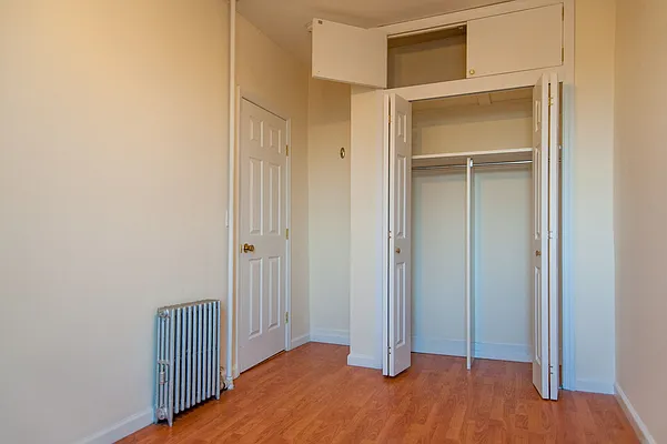 Rented by Nooklyn NYC LLC | media 17