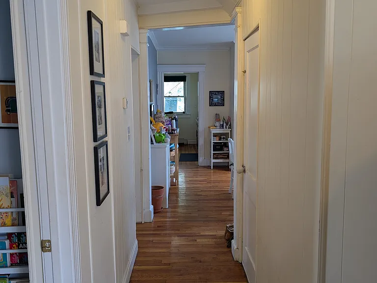 9 Derne St #1 — Photo 3