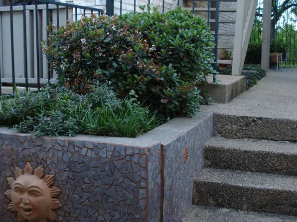 1304 Summit St APT 309, Austin, TX 78741