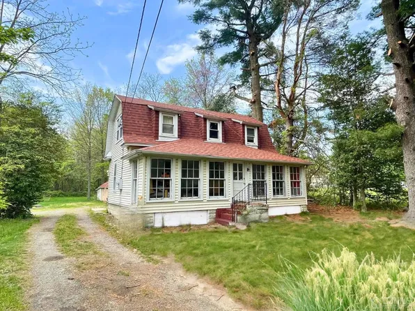 455 Ryders Ln, East Brunswick, NJ 08816