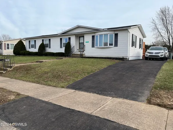 1018 E 4 1/2 St, Berwick, PA 18603