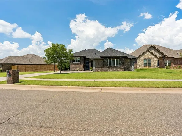 17336 Shadow Hawk Ln, Edmond, OK 73012