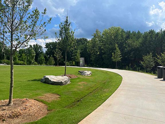 Westside Reservoir Park featuring 280 acres of greenspace is just across the street from Park Vue.We