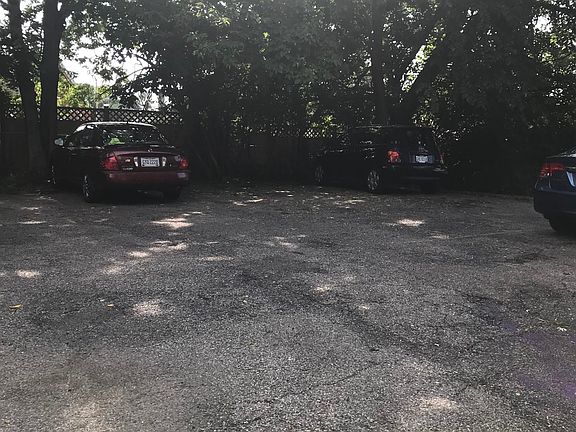 2nd image of 7310 Forest Ave APT 5