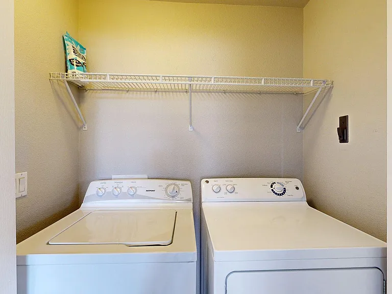 20100 N 78th Pl #2019 — Photo 16