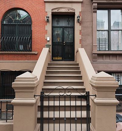 4th image of 212 W 132nd St