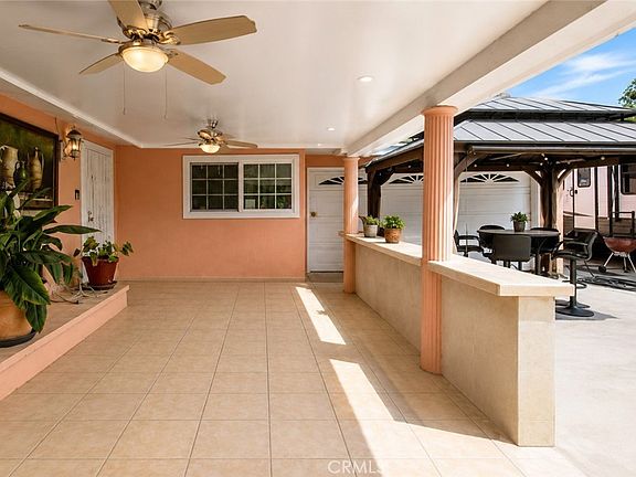 4th image of 8409 Flallon Ave