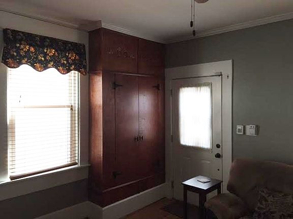 2nd image of 3574 Lilac Ave