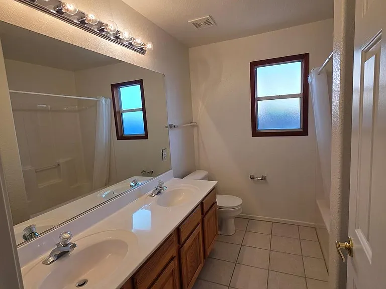 627 S Azure Dr — Photo 6