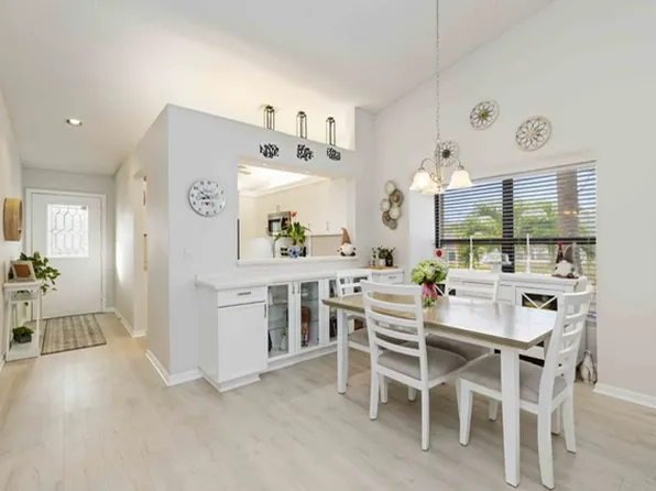 4482 Weybridge St #4482, Sarasota, FL 34235
