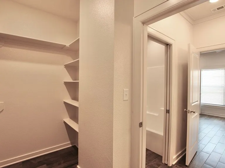 703 Freedom Way — Photo 22