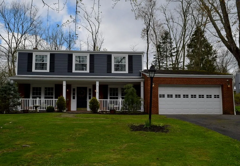 299 Carmell Dr photo 1