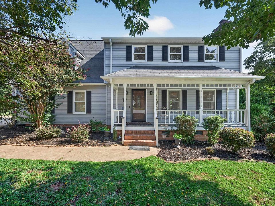 1st image of 216 Westridge
