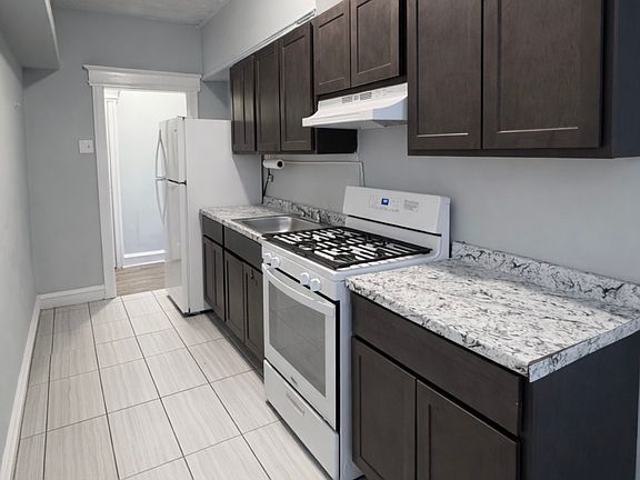 5th image of 3905 Ventnor Ave APT 3