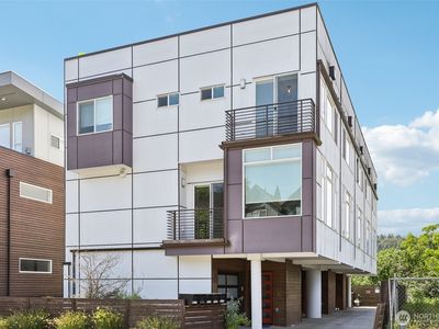5017 Delridge Way SW #A, Seattle, WA, 98106