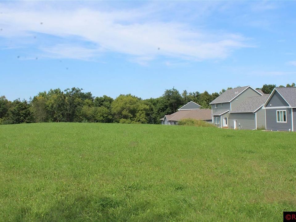 2nd image of 100 Sienna Cir