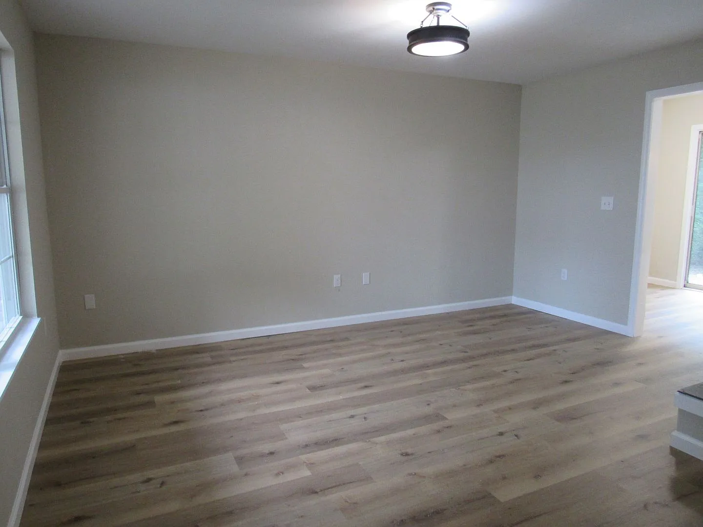 2 bedroom home in Lake Ozark for rent — Photo 4