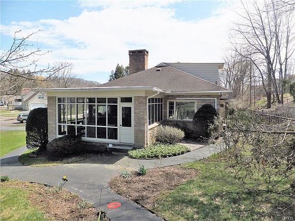 4th image of 106 Chenault Dr