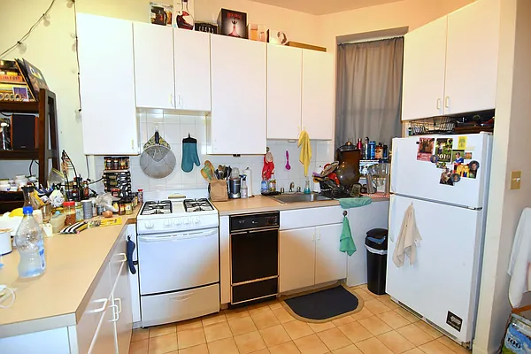 Rented by Manhattan Spaces | media 14