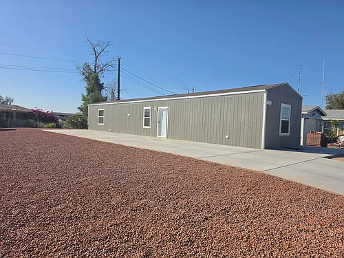 5726 S Loop Ln Photo 1