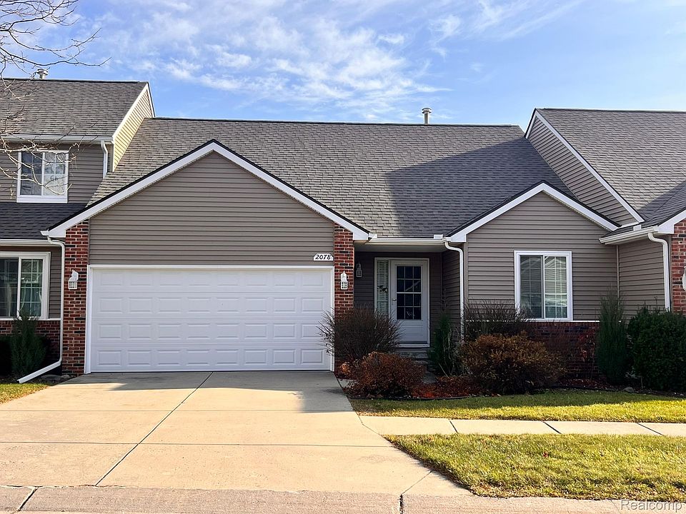 1st image of 2078 W Ridge Dr #21