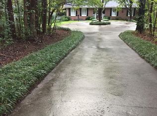 28 Paddle Creek Dr, Elloree, SC 29047