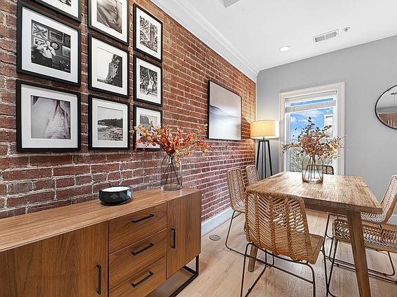 2nd image of 444 M St NW APT 4
