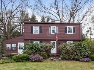 43 Hazen St, Springfield, MA 01119