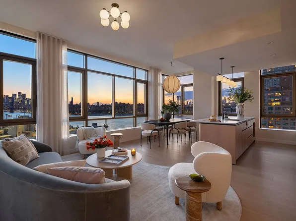 480 Kent Ave #21D, Brooklyn, NY 11249