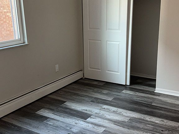 5th image of 2614 Montana Ave APT 2