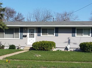 303 River Forest Rd, Evansdale, IA 50707