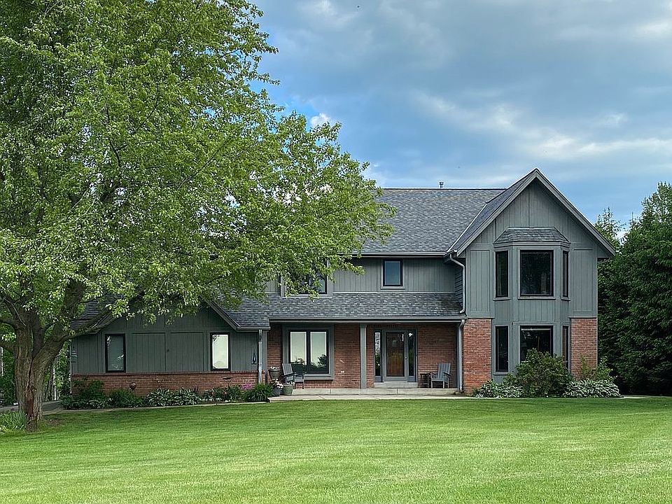 Welcome home to paradise!