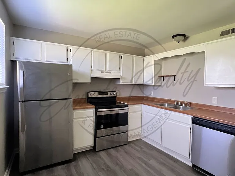 2539 Highland Trace Dr — Photo 5