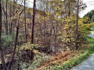 N Fork Rd, Pound, VA 24279