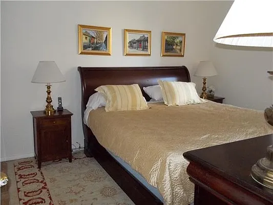 Rented by Apartment Luxe Realty Group, Inc | media 6