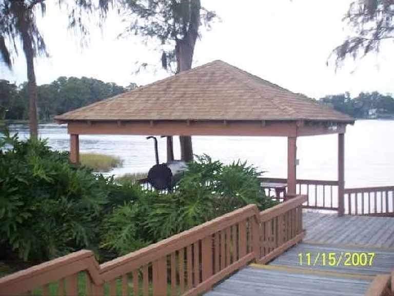 937 W Oak Ridge Rd #B — Photo 1