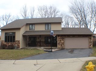 7229 Lyman Ave, Downers Grove, IL 60516